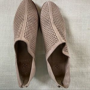 Vince Camuto Paleta Suede Bootie Size 9, New in Box